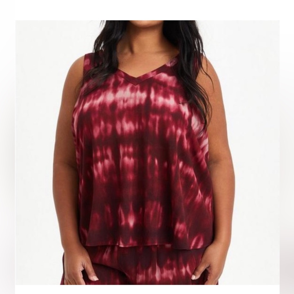 Torrid 1X Crinkle Gauze tie dye wine sleeveless tank top